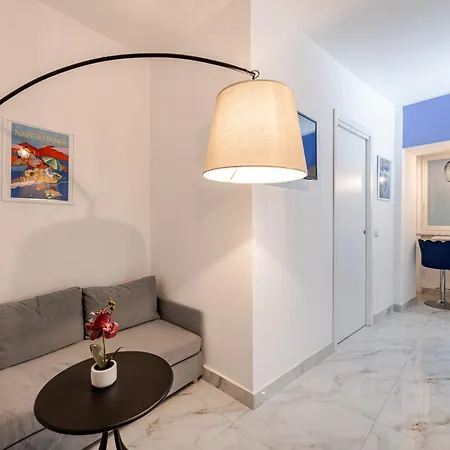 Nalusa - Al Centro Della Riviera Di Chiaia * Naples