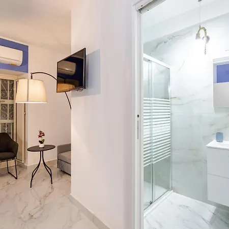 Nalusa Riviera - Al Centro Di Chiaia